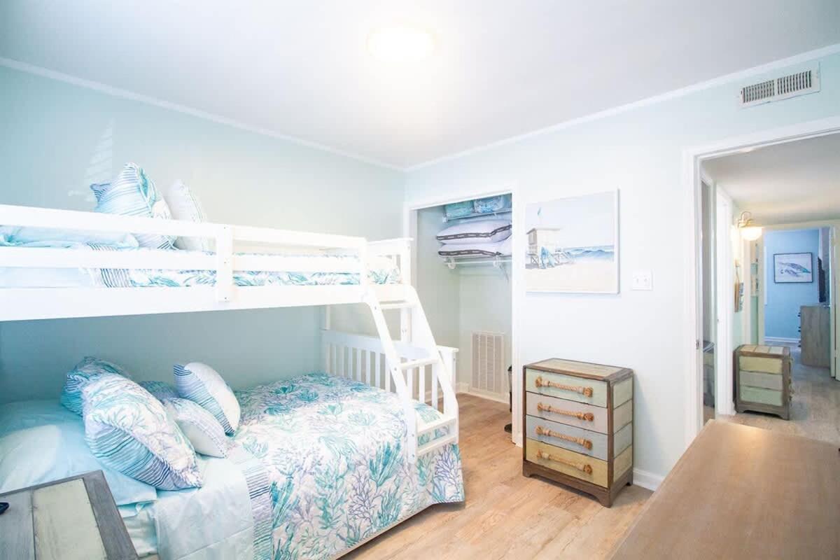 Beach Harbour 16 @ The Carolina Beach Boardwalk - Full Remodel! Exterior foto