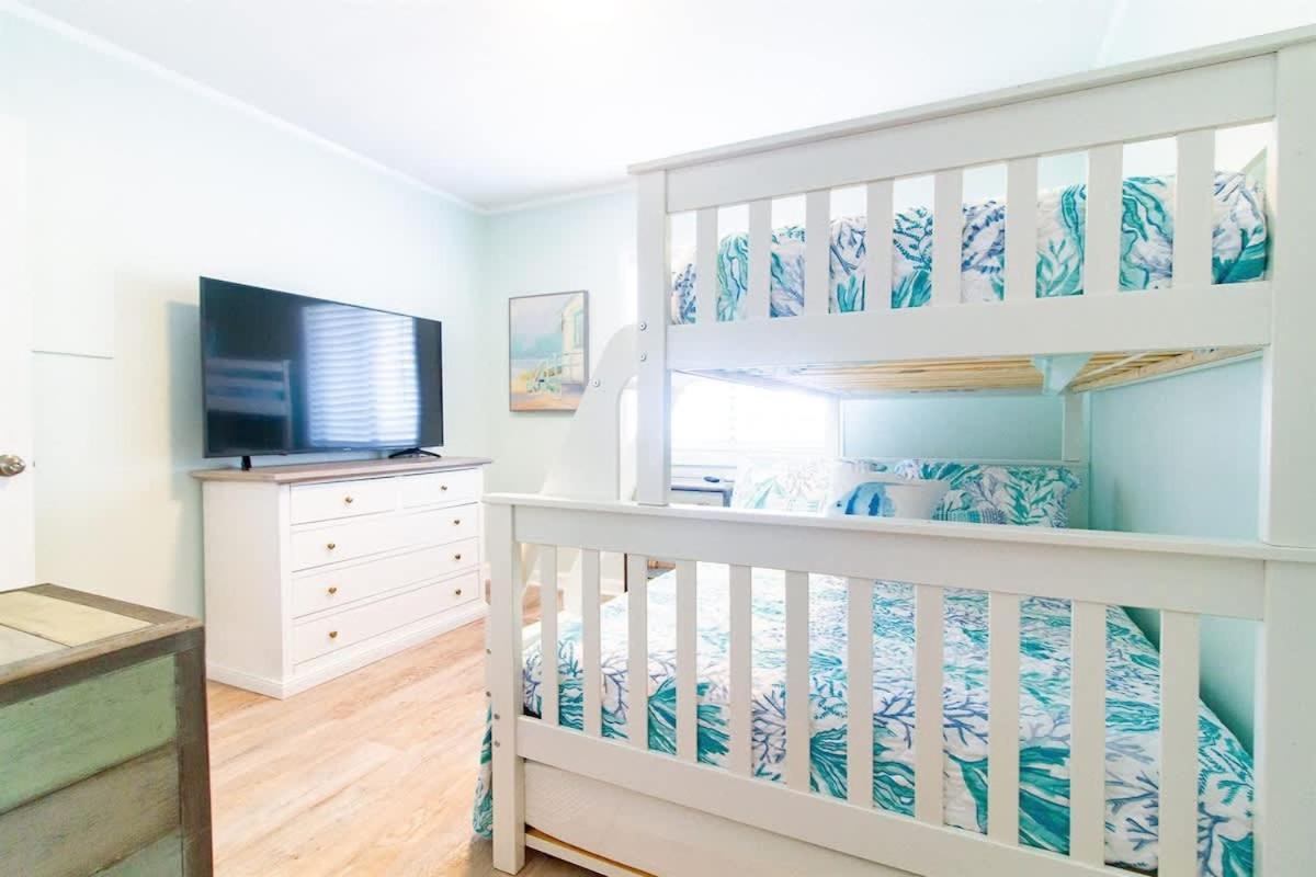 Beach Harbour 16 @ The Carolina Beach Boardwalk - Full Remodel! Exterior foto